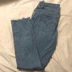 Levi Classic mid rise skinny Jeans